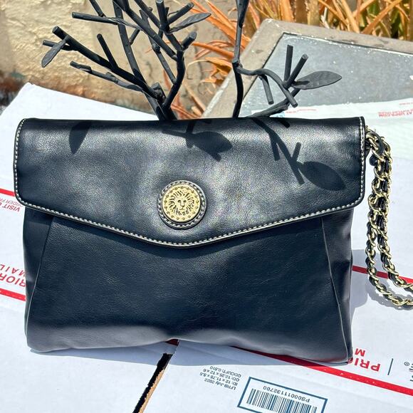 Anne Klein Handbags - Black & Gold Anne Klein Clutch Purse